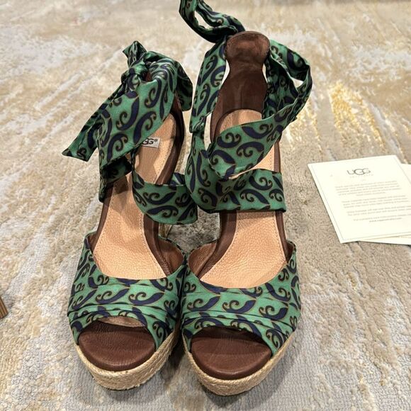 UGG Lucianna Marrakech Green/Blue Satin Espadrilles Wedge Sandals size 7.5 new - Picture 3 of 8
